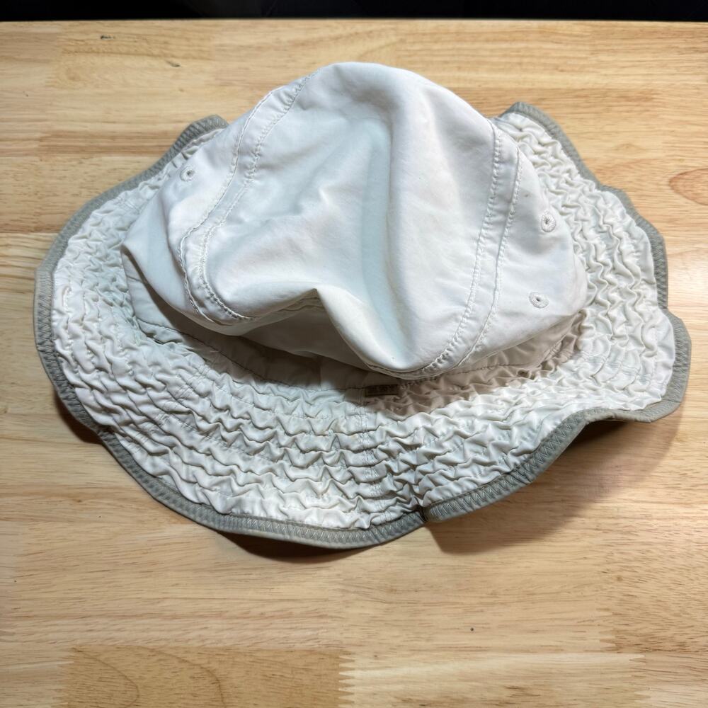 REI  Style: Women’s packable bucket/sun hat